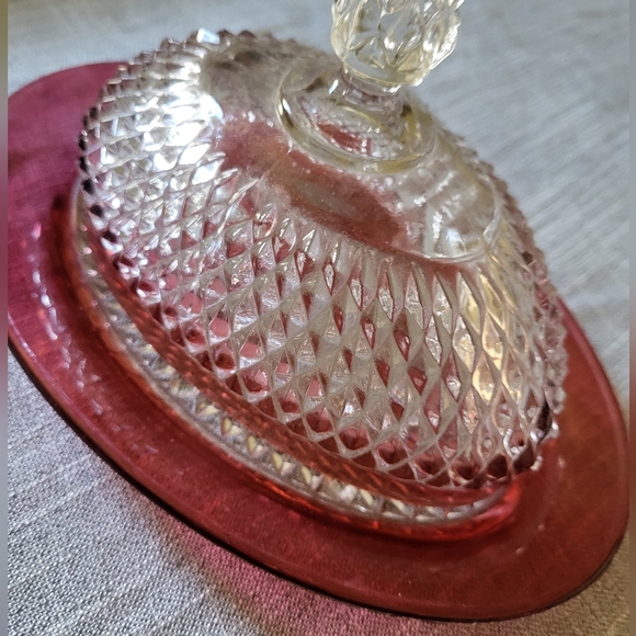 🎄Vintage Indiana Glass Butter Dish, 60s Ruby Flash/Cranberry glass diamondpoint - Picture 5 of 16